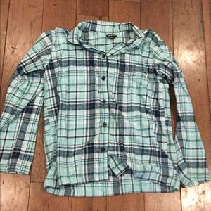 Junior’s pajama top